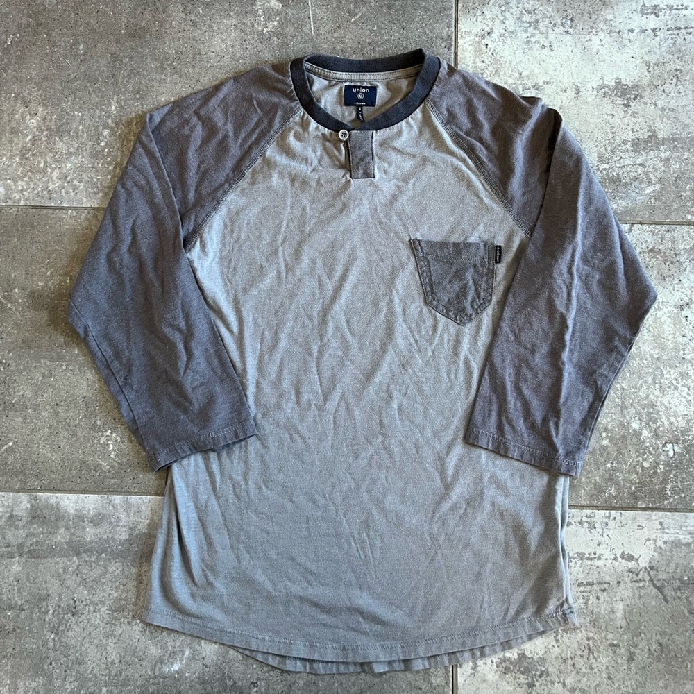 Union Clothing 3/4 Sleeve - Size S